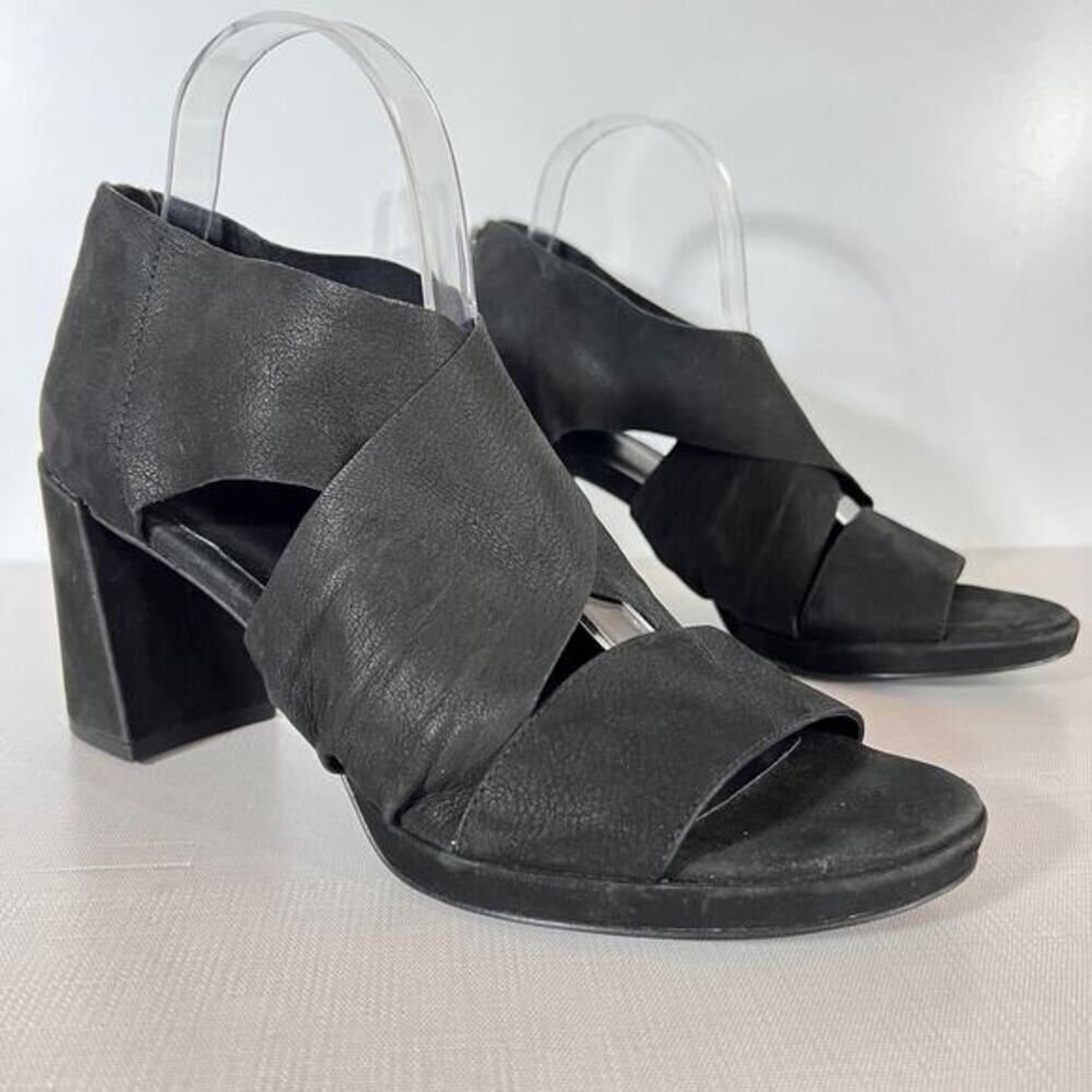 Eileen Fisher Marla Sandal 10 Black Nubuck Leather Block Heel Minimalist Zip